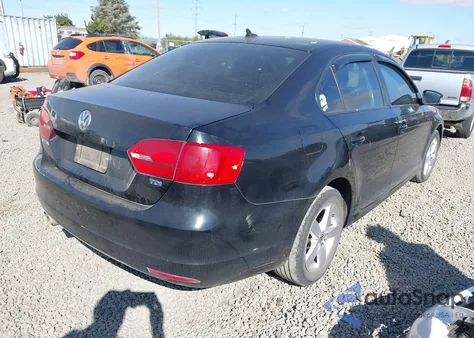 2011 Volkswagen Jetta 2.0L Tdi из США, поврежденный, VIN 3VWLL7AJ6BM092927